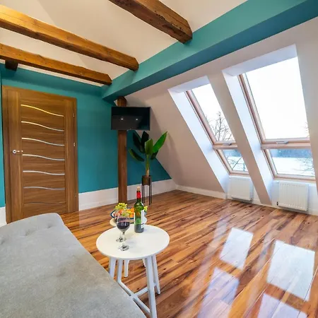 Lawendowe Wzgorze Apartmán *